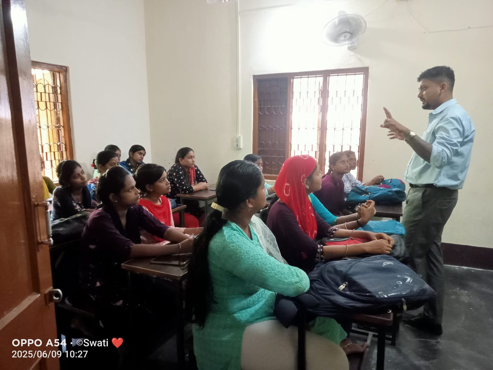 WhatsApp Image 2025-06-09 at 10.58.03 AM (1)